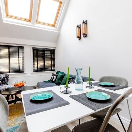 Modern 2 Bedroom Queen Street Apartment NWI Zewnętrze zdjęcie