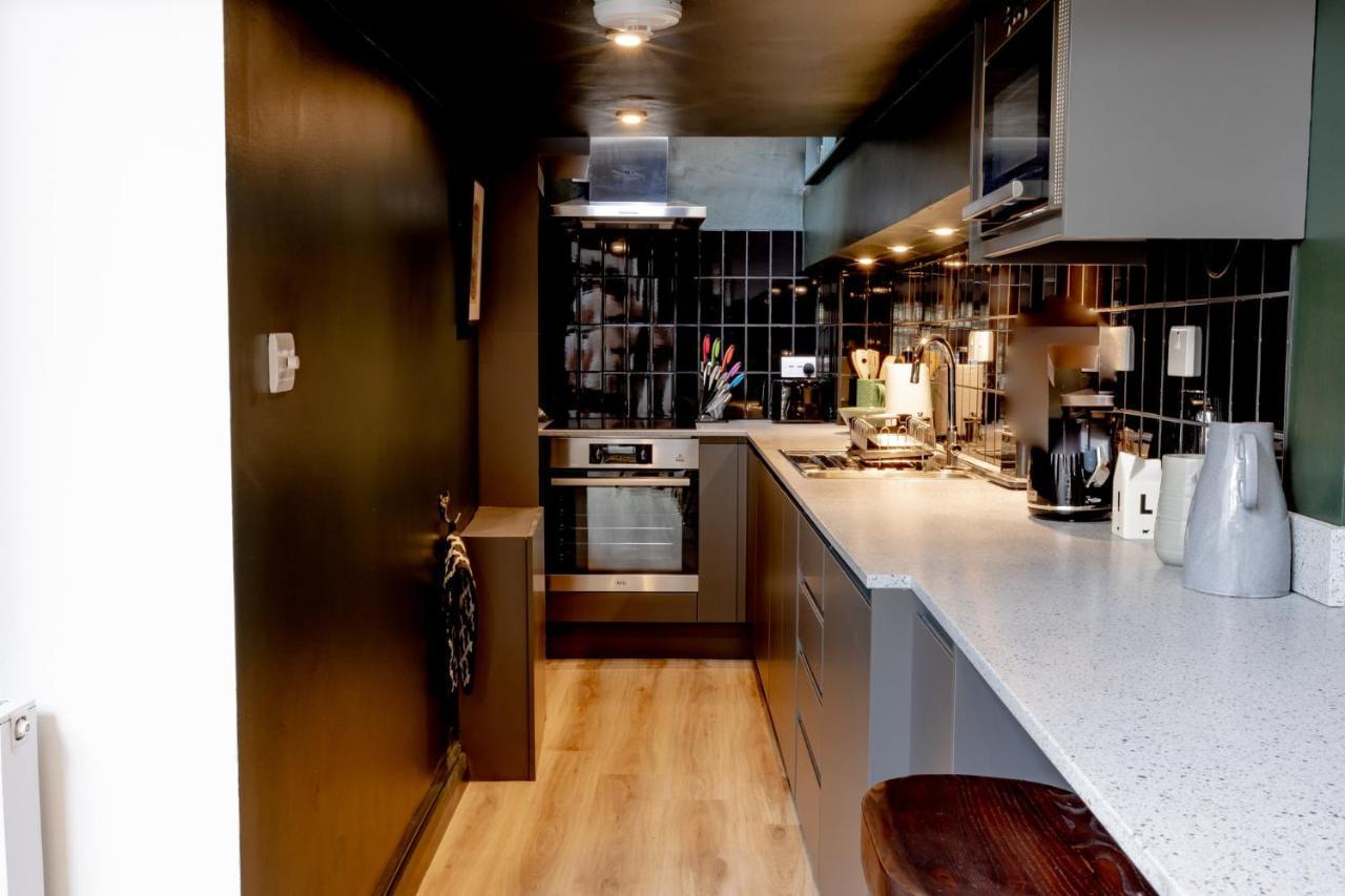 Modern 2 Bedroom Queen Street Apartment NWI Zewnętrze zdjęcie