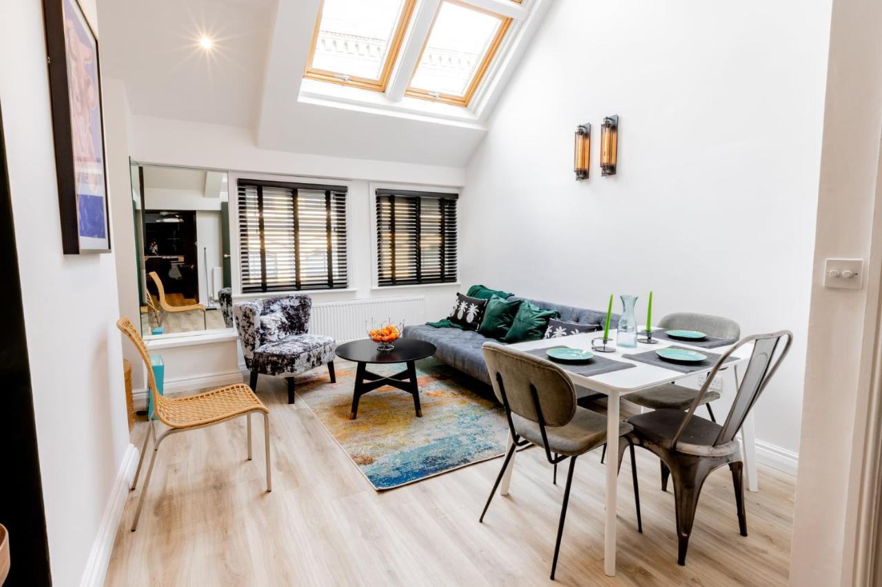 Modern 2 Bedroom Queen Street Apartment NWI Zewnętrze zdjęcie