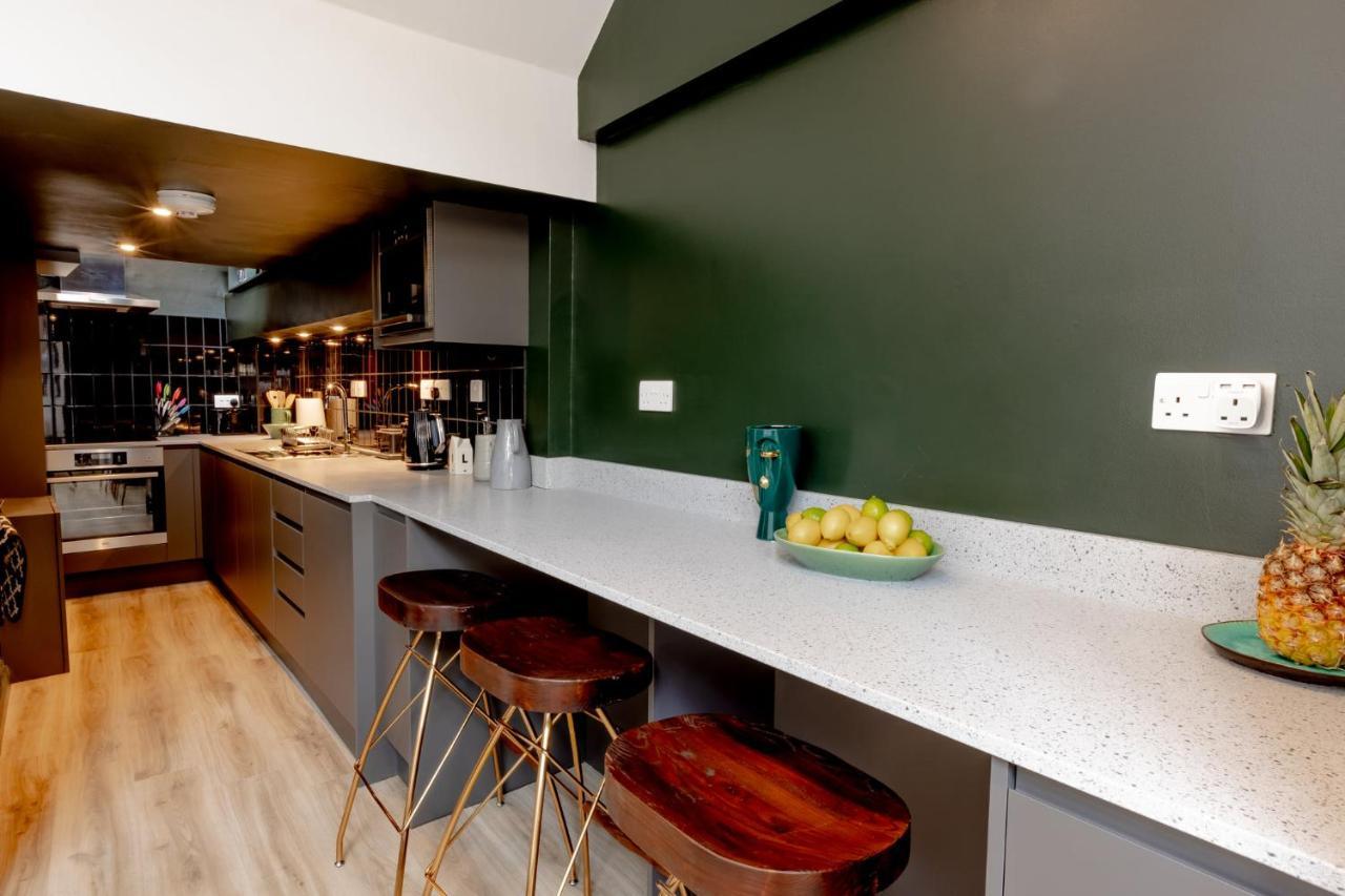 Modern 2 Bedroom Queen Street Apartment NWI Zewnętrze zdjęcie